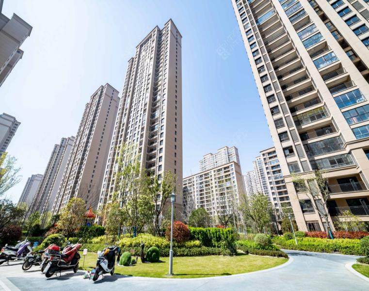 华润国际六期实景图 华润国际六期实景图