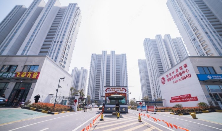 临津花园小区入口