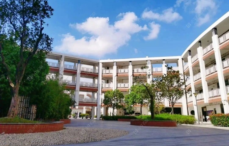 常州市博爱教育集团龙锦小学