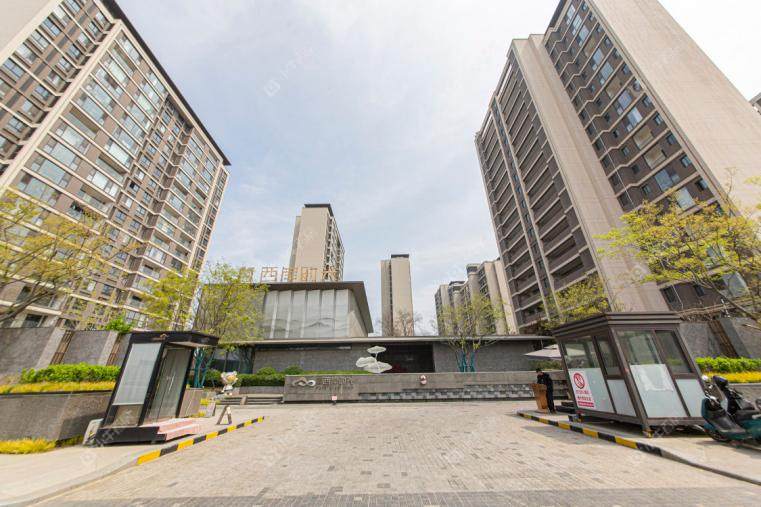 新城路劲西岸时光实景图 新城路劲西岸时光实景图
