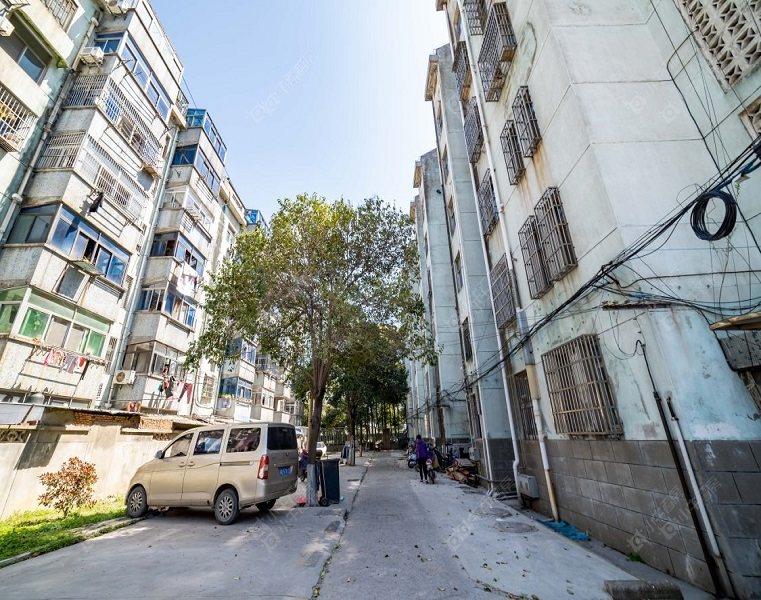 丽华三村实景图