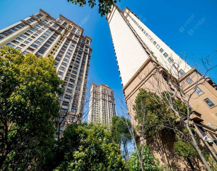 华润国际二期实景图 华润国际二期实景图