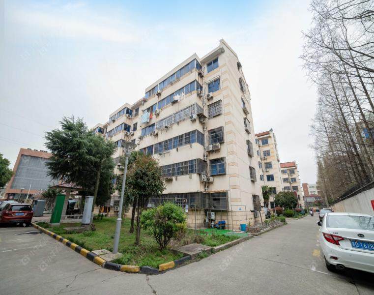 丽华新村实景图