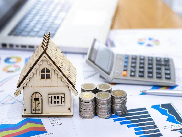 房地产风险收敛 2026年锚定稳市与转型