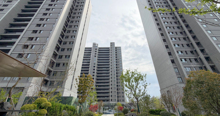 绿城江南里江南潮鸣实景图
